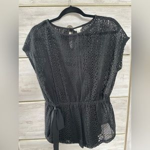 🛍️Black Lace Top